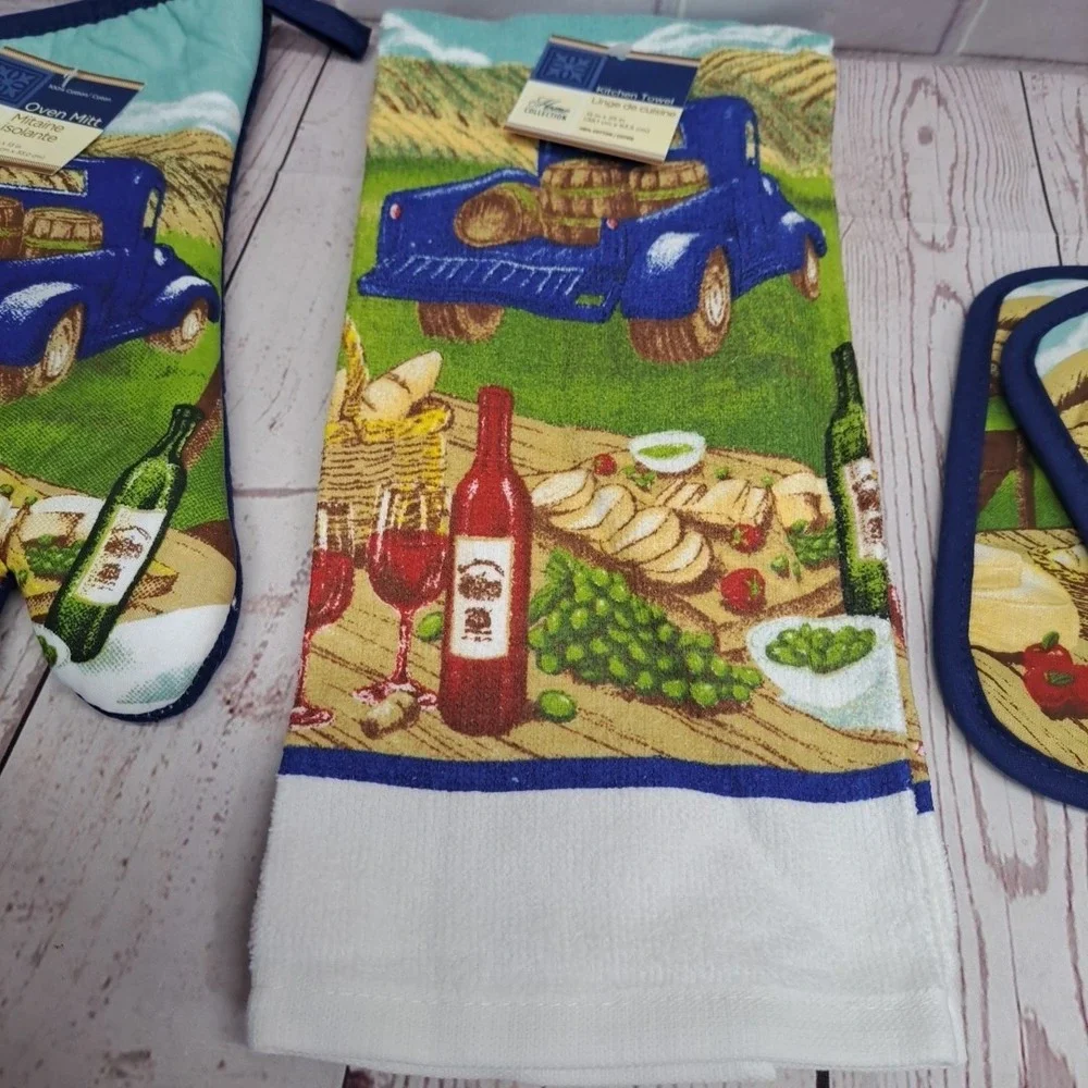 Country Kitchen Vineyard 4pc Oven Mitt, Towel, Pot holders 100% Cotton NWT